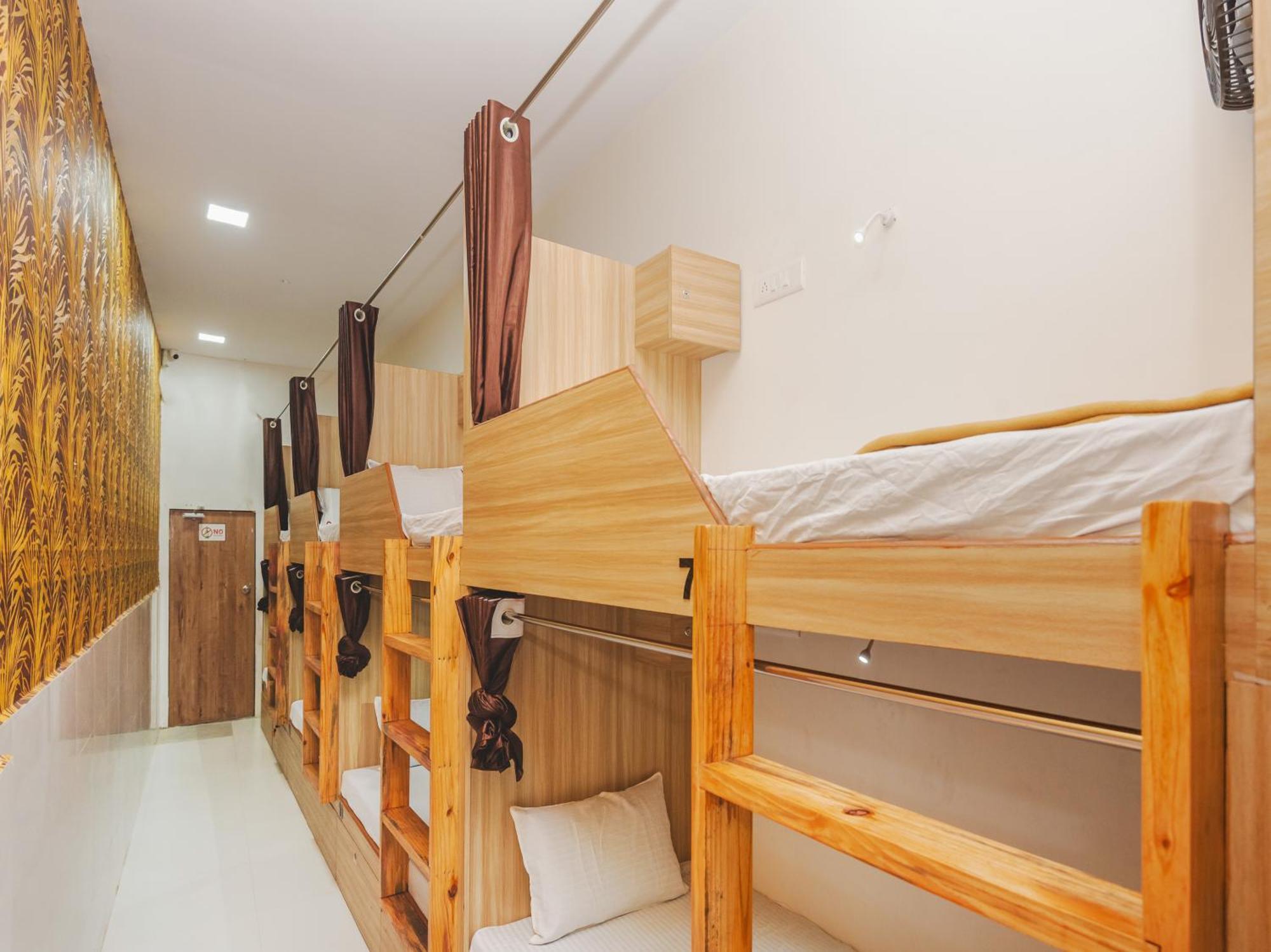 Sahara Dormitory Stay-Near Nesco Bombay Exhibition Centre المظهر الخارجي الصورة